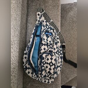 Kavu Sling Bag Teal Cream